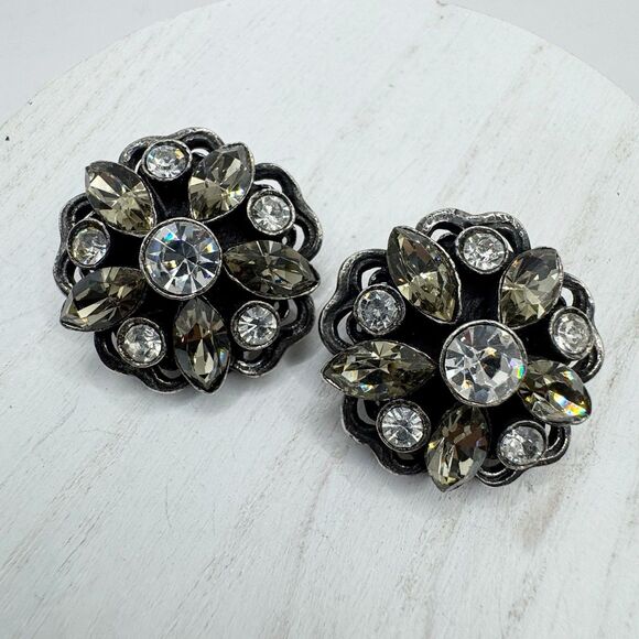 Tanner Signed Vintage Clip On Earrings rhinestone Flower Marquis Stone Earrings - Picture 1 of 11